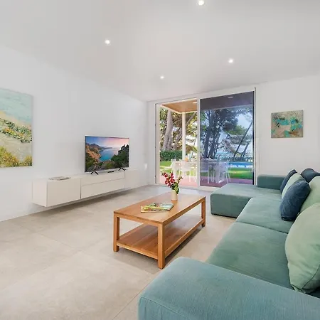 Holiday home Villamar - Stunning Beachfront With Private Pool *