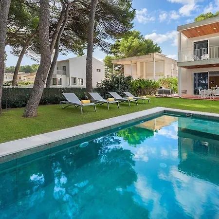 Holiday home Villamar - Stunning Beachfront With Private Pool